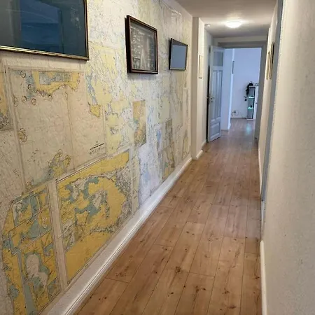 Ferienwohnung In Бремерхафен Экстерьер фото